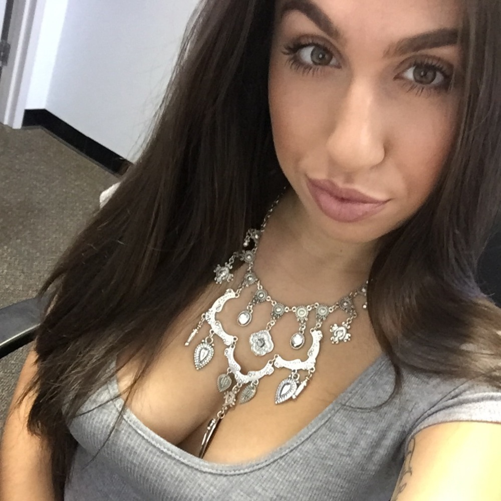 Necklace - Picture 3 of 3
